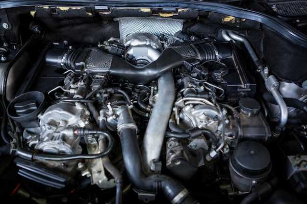 Acceleration and Torque Differences Between V6 and V8 Engines